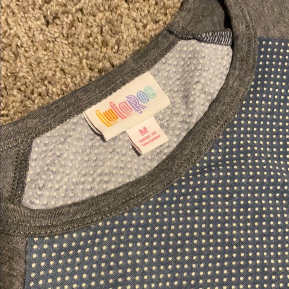 Lularoe Randy Tee - Picture 2 of 3